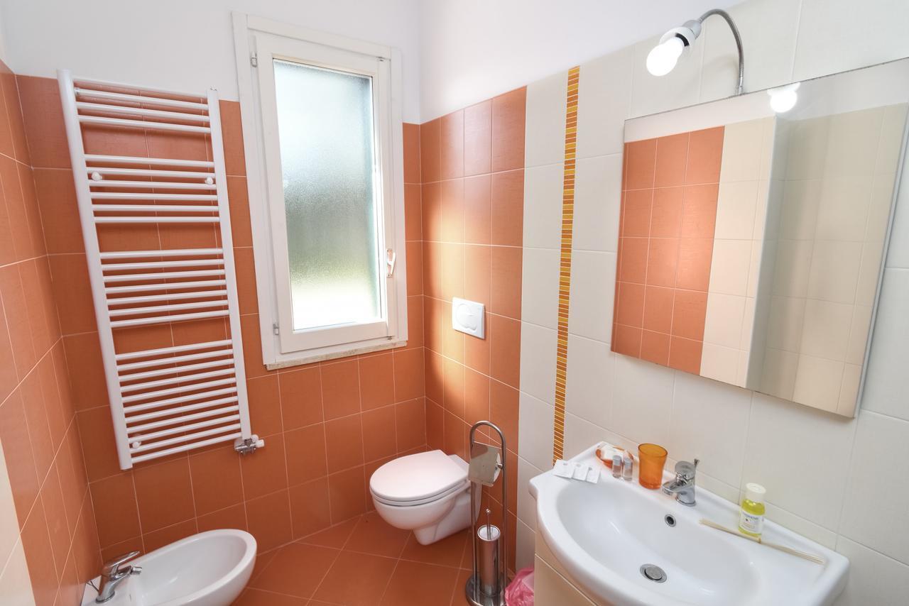 B&B Villa Genny A Pochi Passi Dal Mare سان كاتالدو المظهر الخارجي الصورة