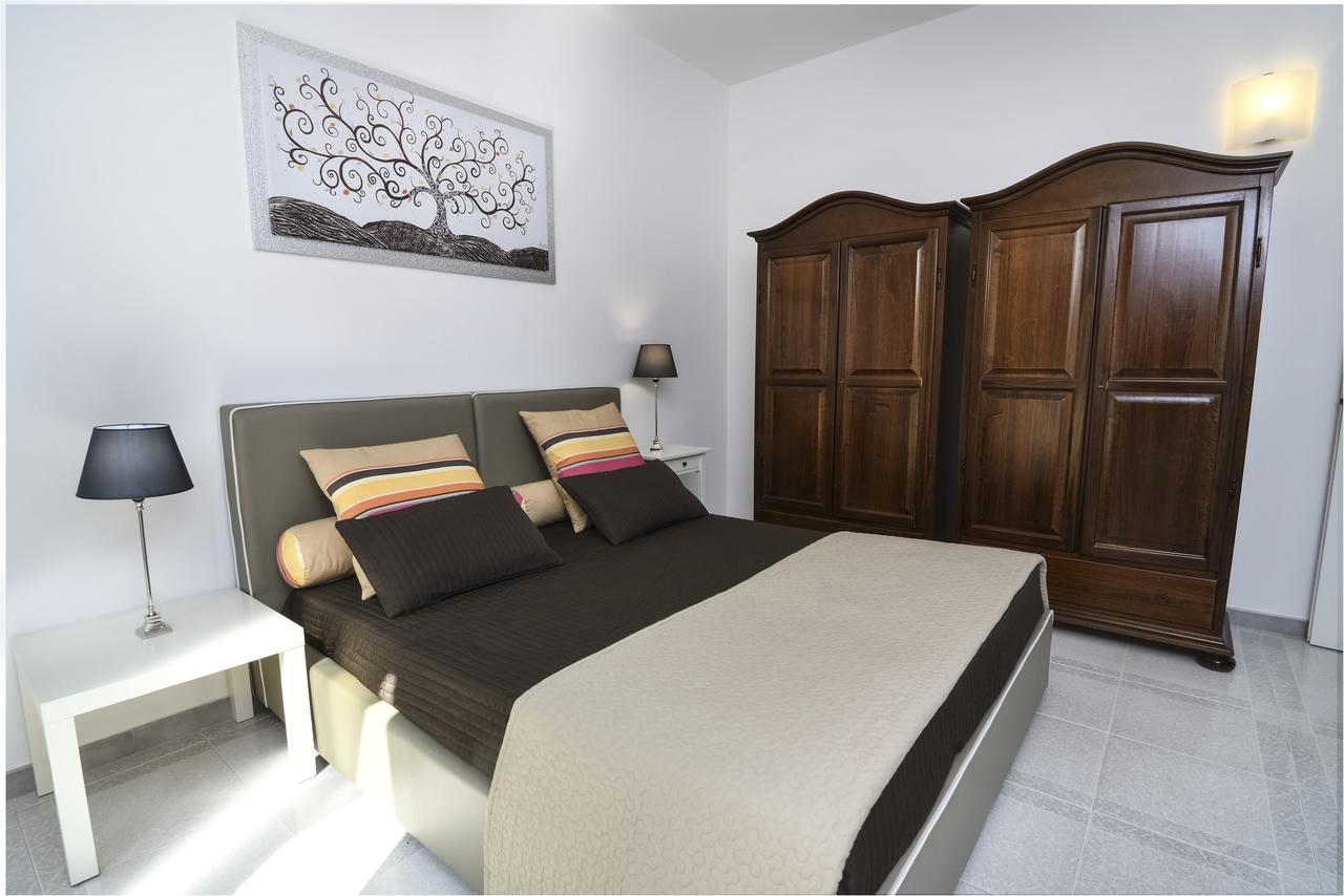 B&B Villa Genny A Pochi Passi Dal Mare سان كاتالدو المظهر الخارجي الصورة