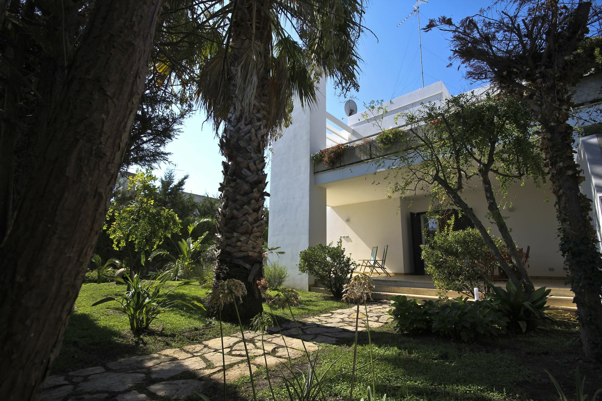B&B Villa Genny A Pochi Passi Dal Mare سان كاتالدو المظهر الخارجي الصورة